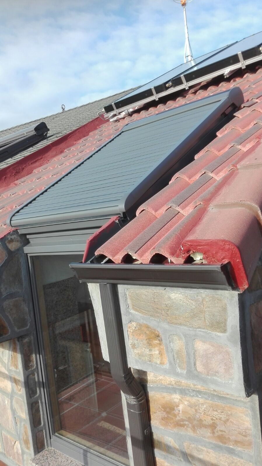 VELUX INSTALADOR PRO LEON VENTANAS PARA TEJADOS VELUX INSTALADOR PRO LEON VENTANAS PARA TEJADOS